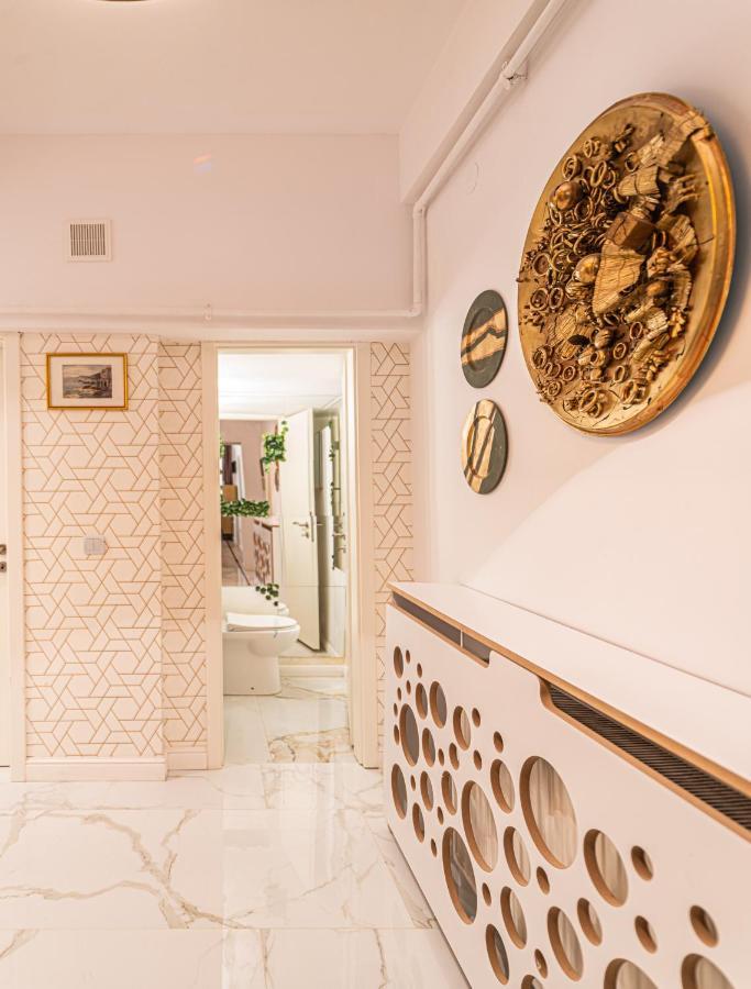 The Artist - Ultracentral Designer Apartment Бухарест Экстерьер фото